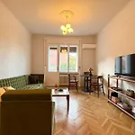 Mrsam Budapest